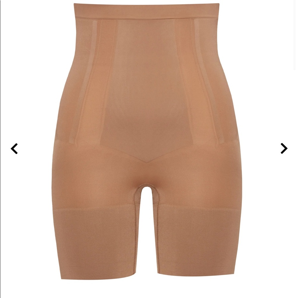 SPANX: OnCore High Waisted Mid-Thigh